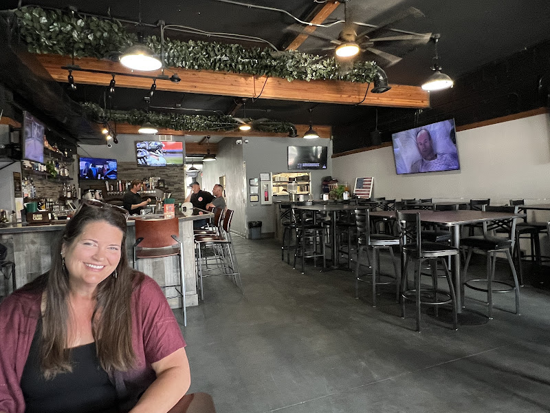 Treehouse CDA - Bar & grill in Coeur d'Alene