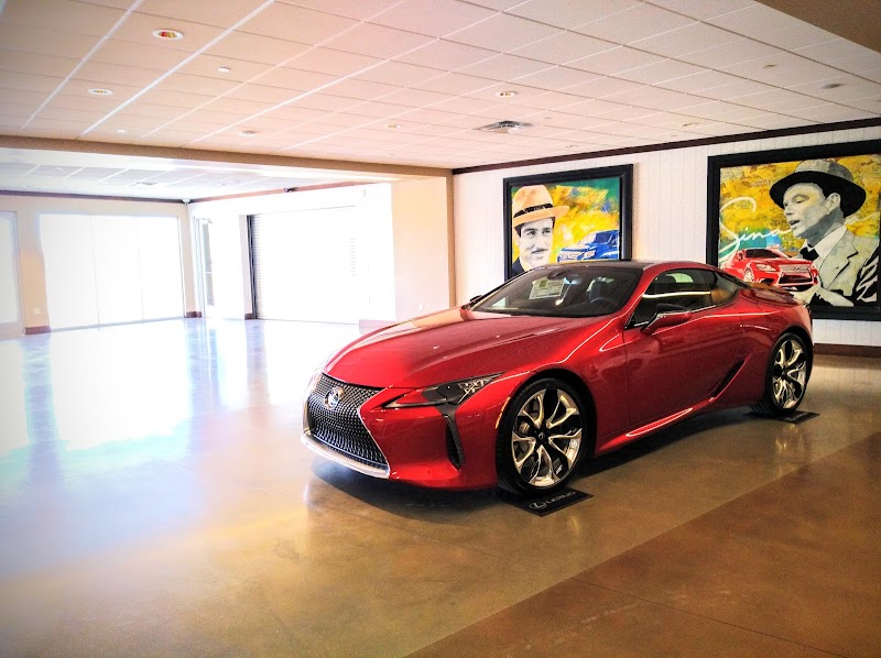 Dolan Lexus photo
