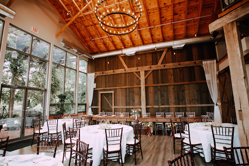 The Grain Loft - Wedding venue in Algoma