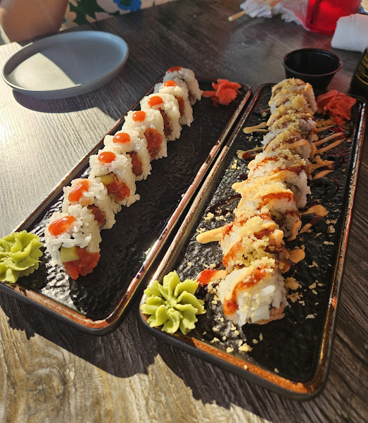 Pinchy's Lobster + Rawbar