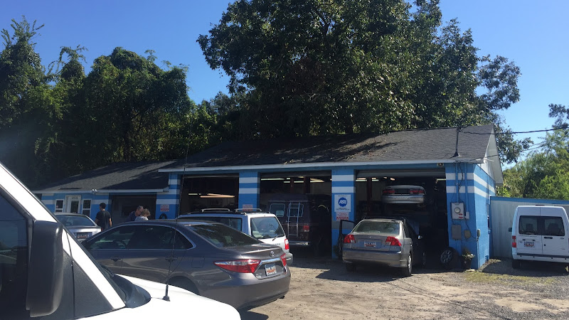 Torres Auto Repair LLC - Auto repair shop in Charleston