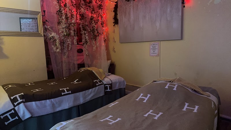 Hawaii Hot Stone Spa - Massage spa in Honolulu