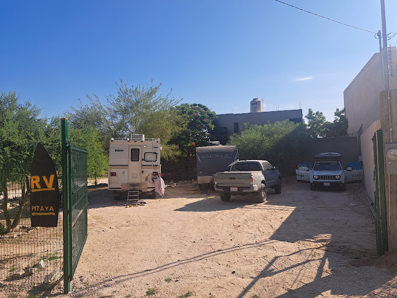 RV Parking Pitaya | Established Campground - Mobile home park in Costa Azul