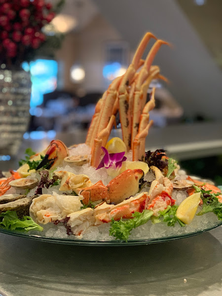 Crab & Fin Restaurant