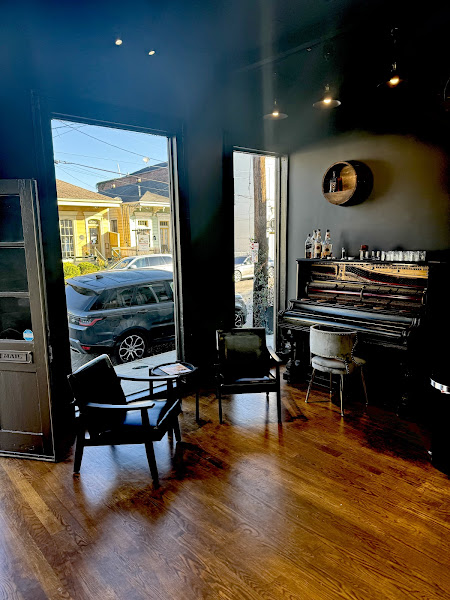 Barrels & Blade Barbershop