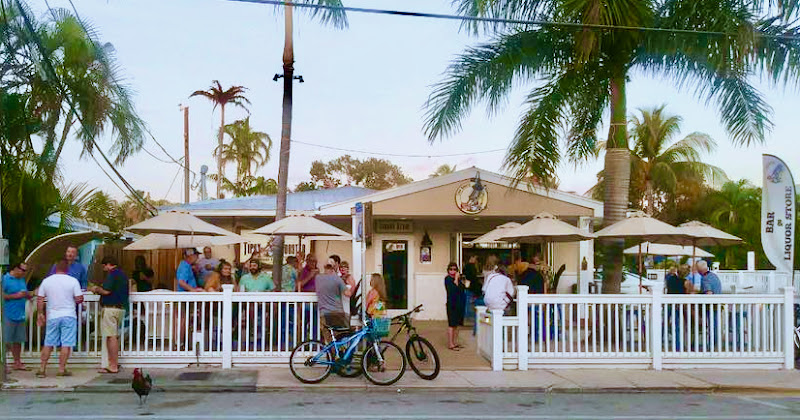 Tipsy Rooster Liquor Store & Bar