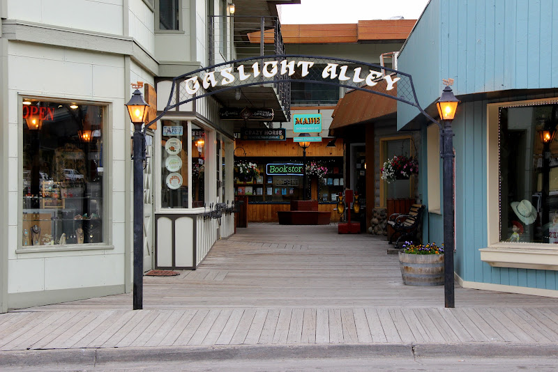 Gaslight Alley - Gift shop in Jackson