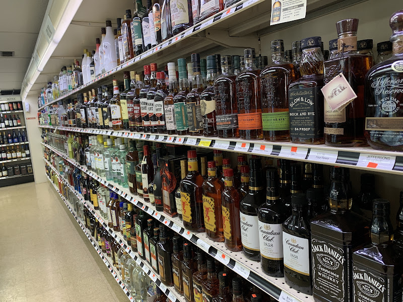 Elkhorn Wine & Spirits - Wine store in Elkhorn