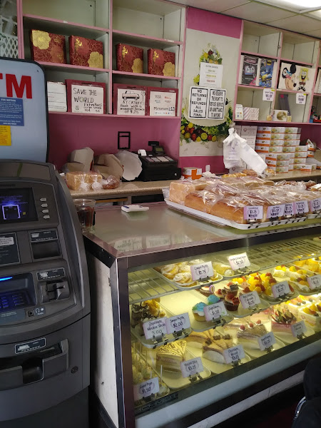 Queen's Bakery - Pastry shop in Los Angeles