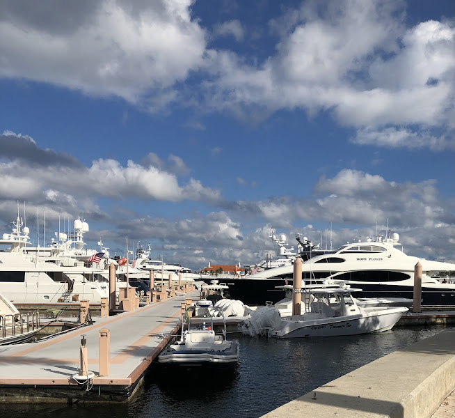 Palm Beach Yacht Club - Club in West Palm Beach