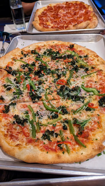 Dovetail Pizza & Bar
