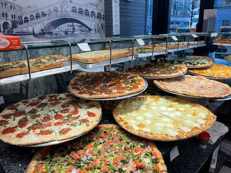 Roma Pizza & restaurant