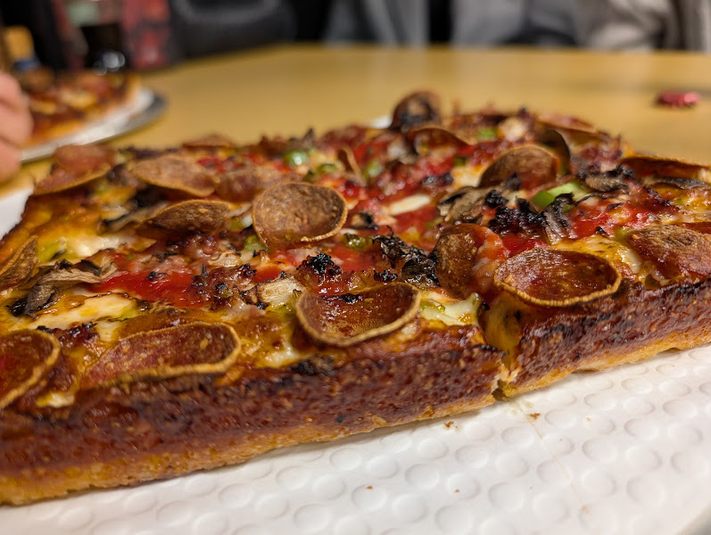 Detroit Pizza Depot (Hollywood) - Pizza restaurant in Los Angeles