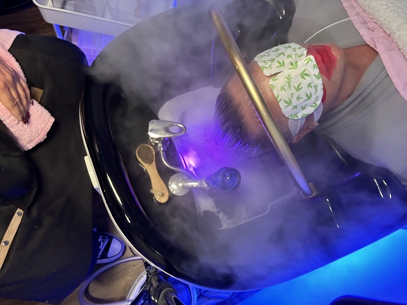 butterfly lounge head spa