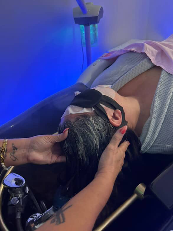 butterfly lounge head spa photo