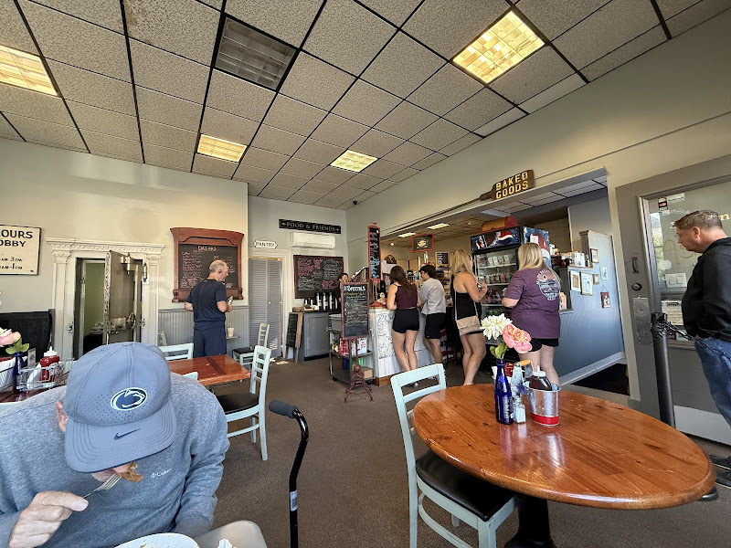 Ashley's Coffee Cafe (formerly Bank Cafe) - Cafe in Lake George