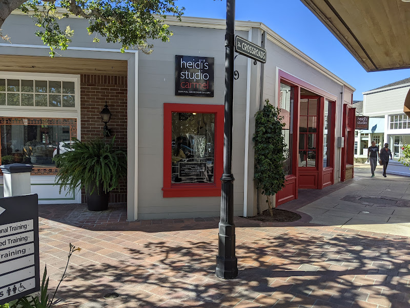Heidi’s Studio - Beauty salon in Carmel-By-The-Sea