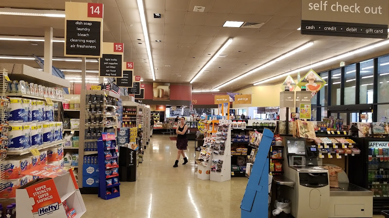 Safeway - Grocery store in Bozeman
