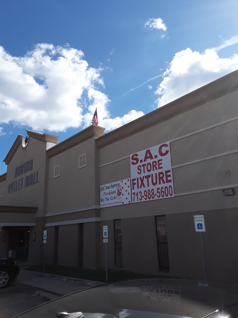 Harwin Outlet Mall - Outlet mall in Houston