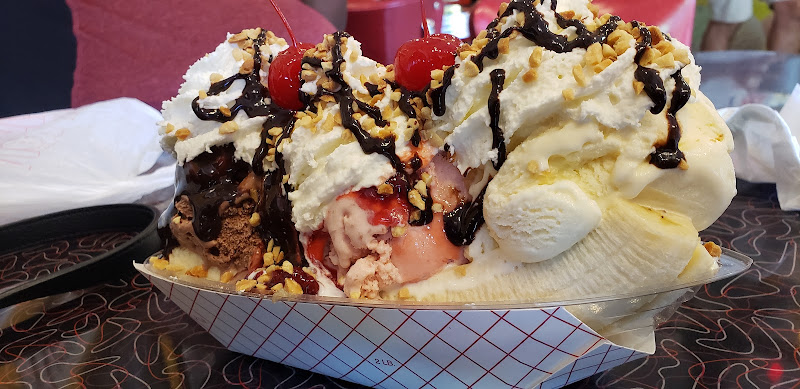 Mad Myrtle's Ice Creamery