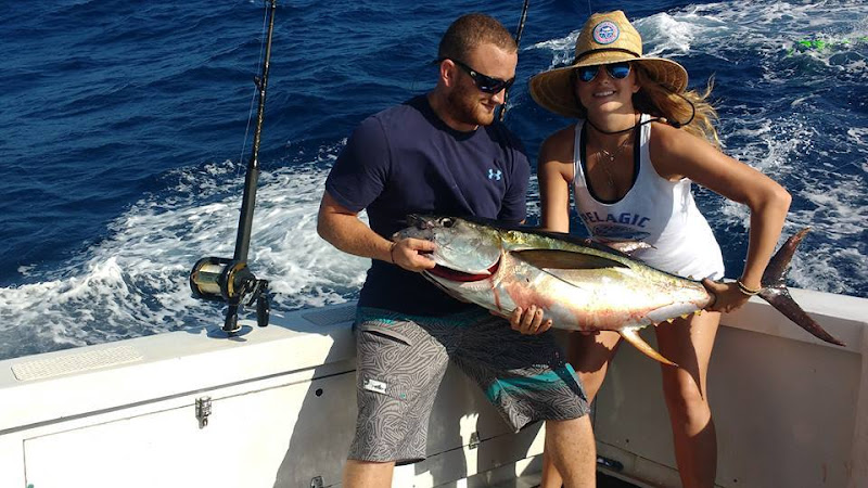 Sharky's Charter Booking LLC