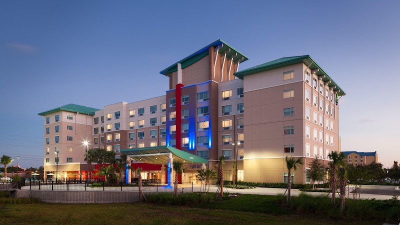 Holiday Inn Express & Suites Orlando at Seaworld by IHG - Hotel in Orlando