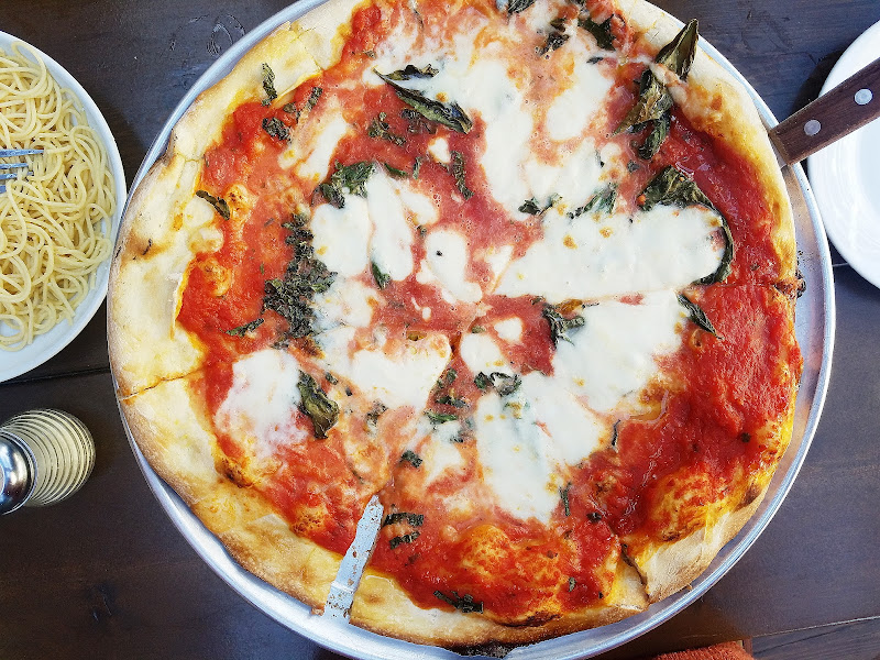Max's Coal Oven Pizzeria - Pizza restaurant in Atlanta
