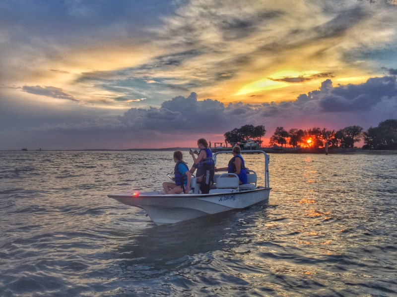 Lowcountry Watersports | Hilton Head Dolphin Tours, Boat Tours, & Jet Ski Rentals