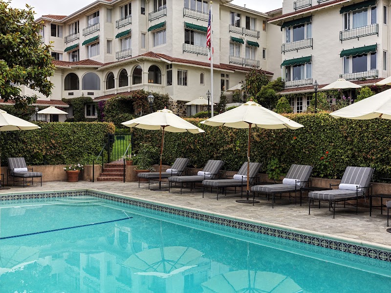 La Playa Hotel