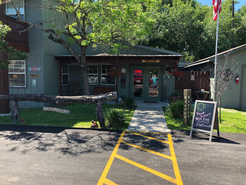 South Main RV Park - RV park in Houston