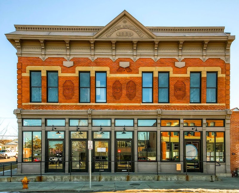 Urban Luxe Real Estate - Real estate consultant in Denver