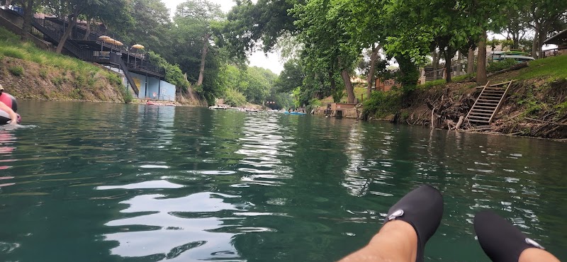 Tejas Tubos - Water sports equipment rental service in New Braunfels