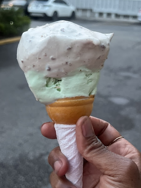 Scoopys Choice Ice Cream Depot - Ice cream shop in Bogue Blvd