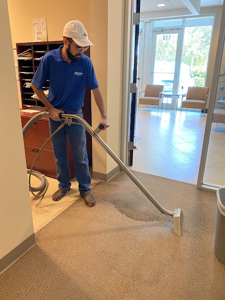 Mercedes Cleaning Solutions LLC