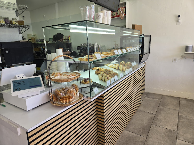 Cravings Coffee & Pastries - Coffee shop in Palm Springs