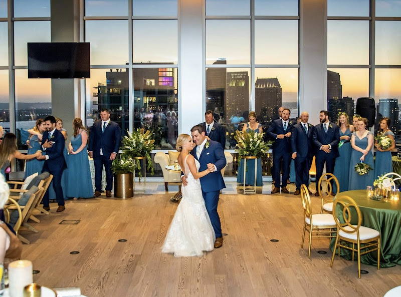 Ultimate Skybox at DiamondView Tower - Event venue in San Diego