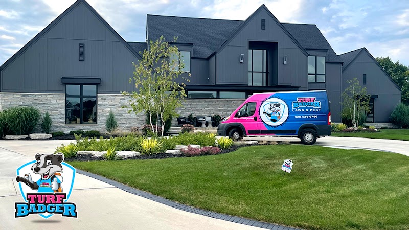 Pest Badger Escanaba - Pest control service in Escanaba