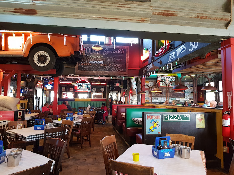Cody's Original Roadhouse - Bradenton - Steak house in Bradenton