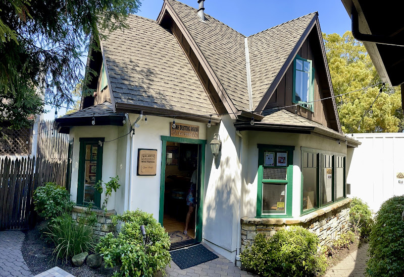 Galante Vineyards Tasting Room - Wine bar in Carmel-By-The-Sea