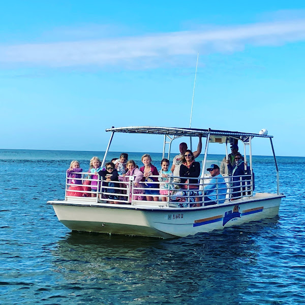 Florida Adventures and Rentals - Boat tour agency in Marco Island