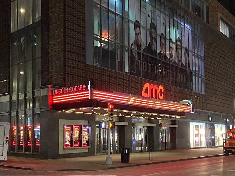AMC Lincoln Square 13