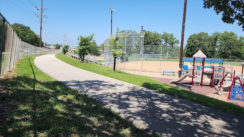 Peanick Park - City park in Osage Beach