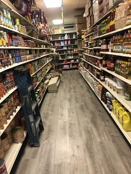 La Tiendita - Grocery store in Mammoth Lakes