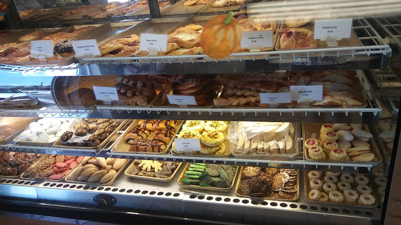 Angelitos @ La Caridad Bakery