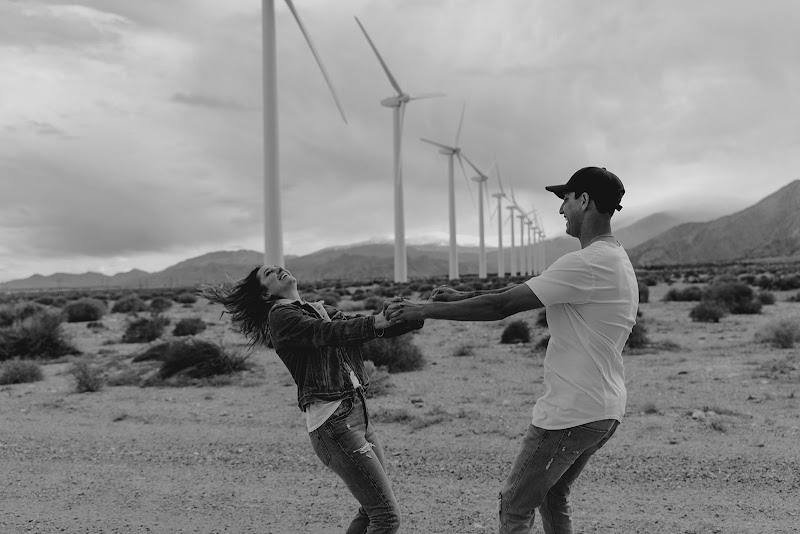 Astray Photography - Palm Springs wedding photographer and videographer - Wedding photographer in Indian Wells