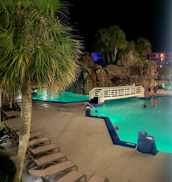 Tripp Tide Beach Bar - Bar in Fort Walton Beach