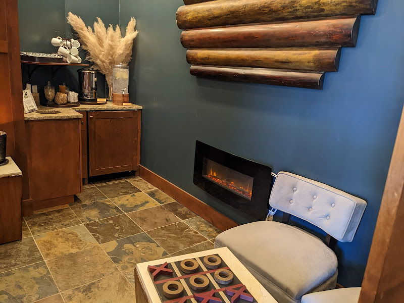 Rocky Mountain Day Spa & Luxe Boutique - Day spa in 2200 Village Inn Ct