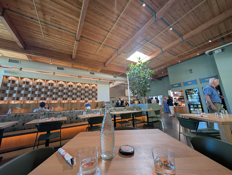 Acorn Cafe