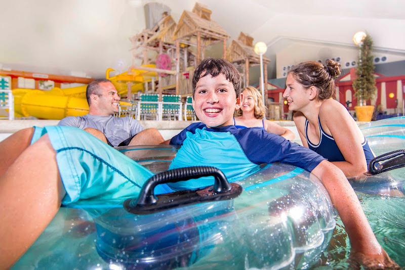 Jolly Mon Indoor Water Park - Tourist attraction in Osage Beach