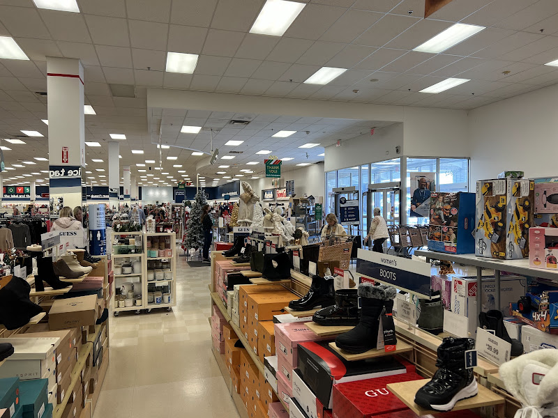 Marshalls & HomeGoods